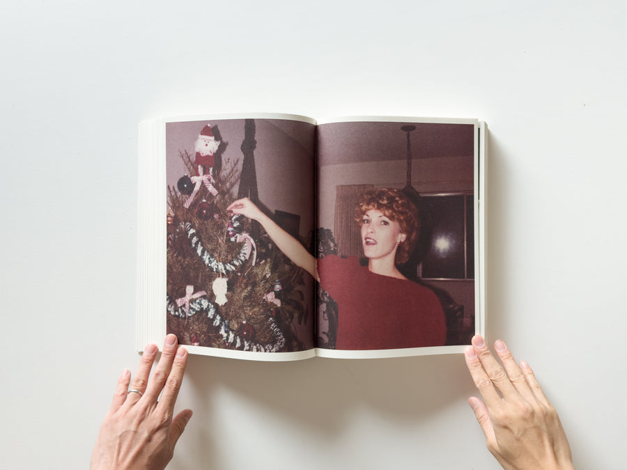 Incomplete Encyclopedia of Touch by Erik Kessels, Karel de Mulder and Thomas Sauvin